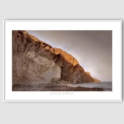 Póster fotográfico de las calas del barronal en el Parque Natural Cabo de Gata, Almería. color. Lokoloko