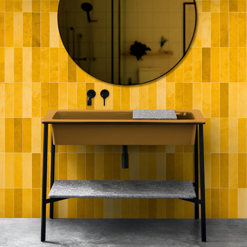 Azulejos verticales Mostaza. Vinilo lavable autoadhesivo para paredes de azulejos, lisas en baños y aseos lavabo. Lokoloko